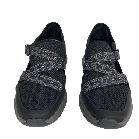 Baretraps Bianna Women's Comfortable Sneakers Black Size 5.5M NEW - Picture 1 of 11